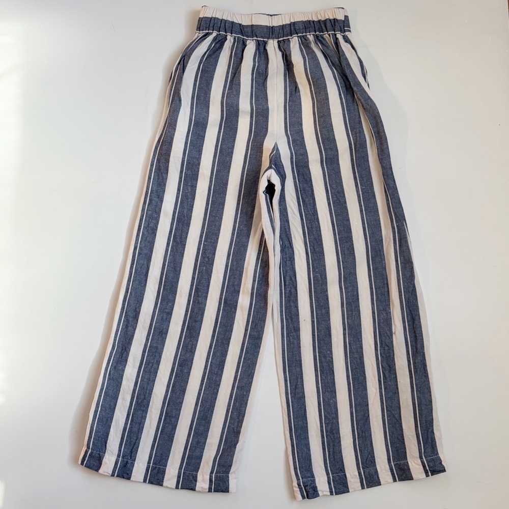 Madewell Side-Button Huston Crop Pants
Linen Blend Indigo Striped XXS - Picture 6 of 12